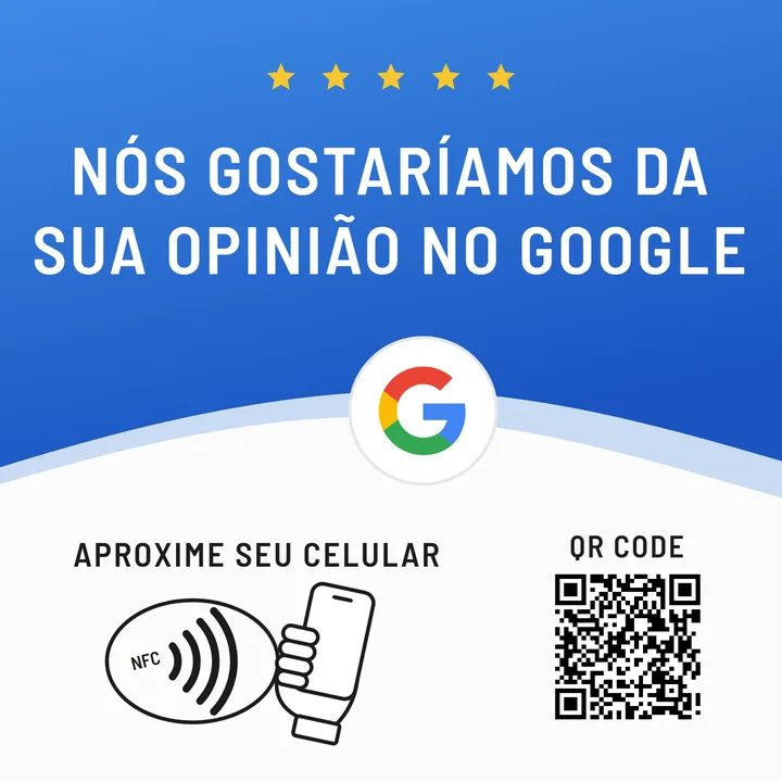 Placa quadrada azul e branca pedindo avaliação no Google, com QR Code e NFC